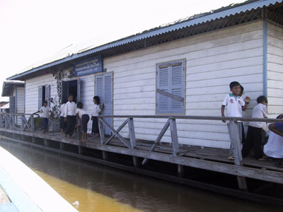 Floating School Angkor Wat
