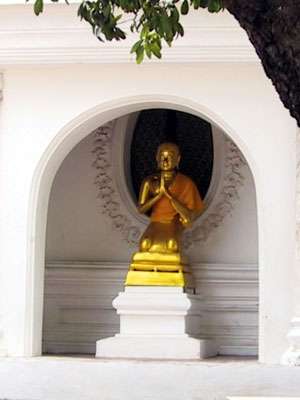 Buddha Wai Day Trips