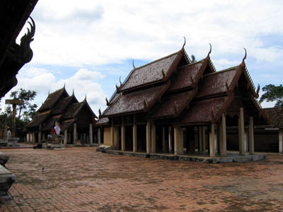 Courtyard Lampang